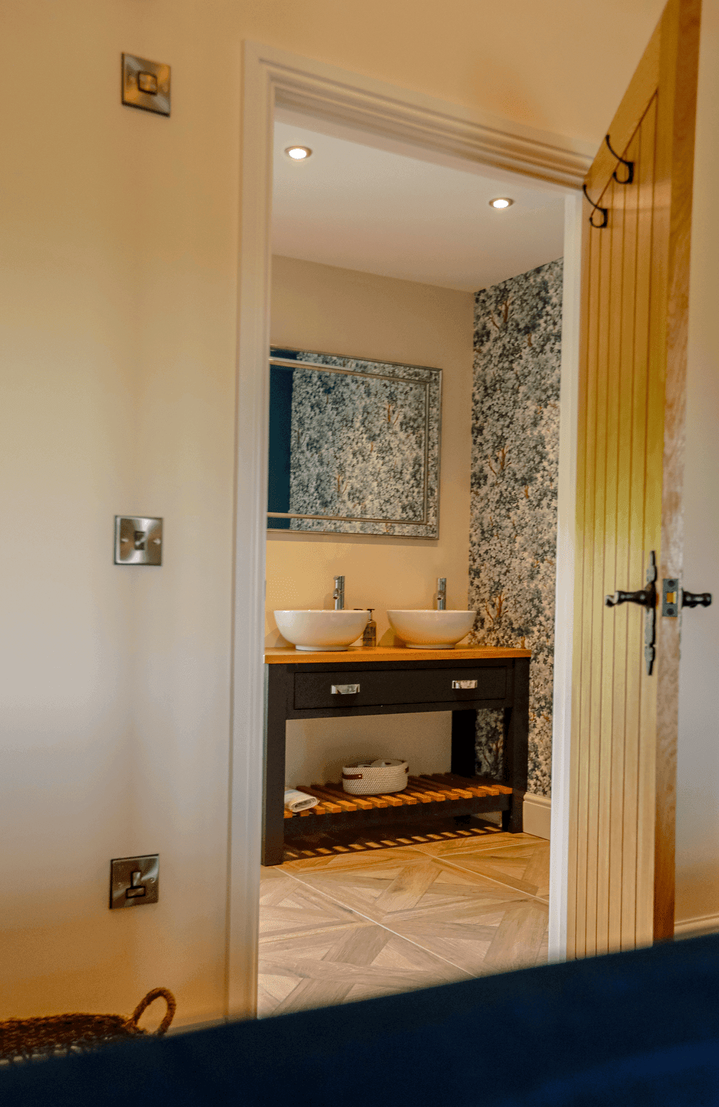 Waen Farm House image 34
